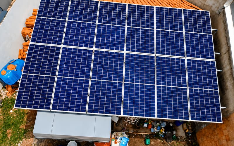 Usina solar residencial instalada no bairro Novo Paraíso, Cuiabá